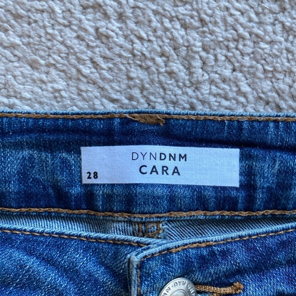 Dynamite jeans. With rips and roll ups. Size 28” in excellent condition - Picture 2 of 10